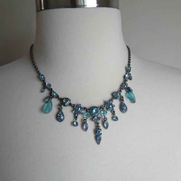 Jewel Box - OS Blue Statement Necklace - Picture 1 of 4